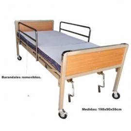 Cama de hospital con ruedas, barandales y colchón seccionado